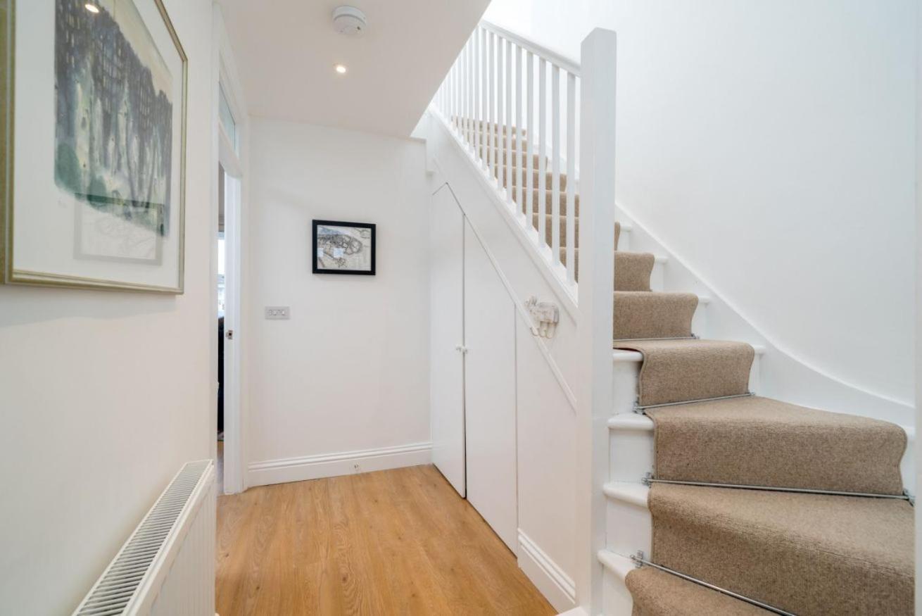 Stylish Flat Between London Bridge & Tower Bridge Exterior photo
