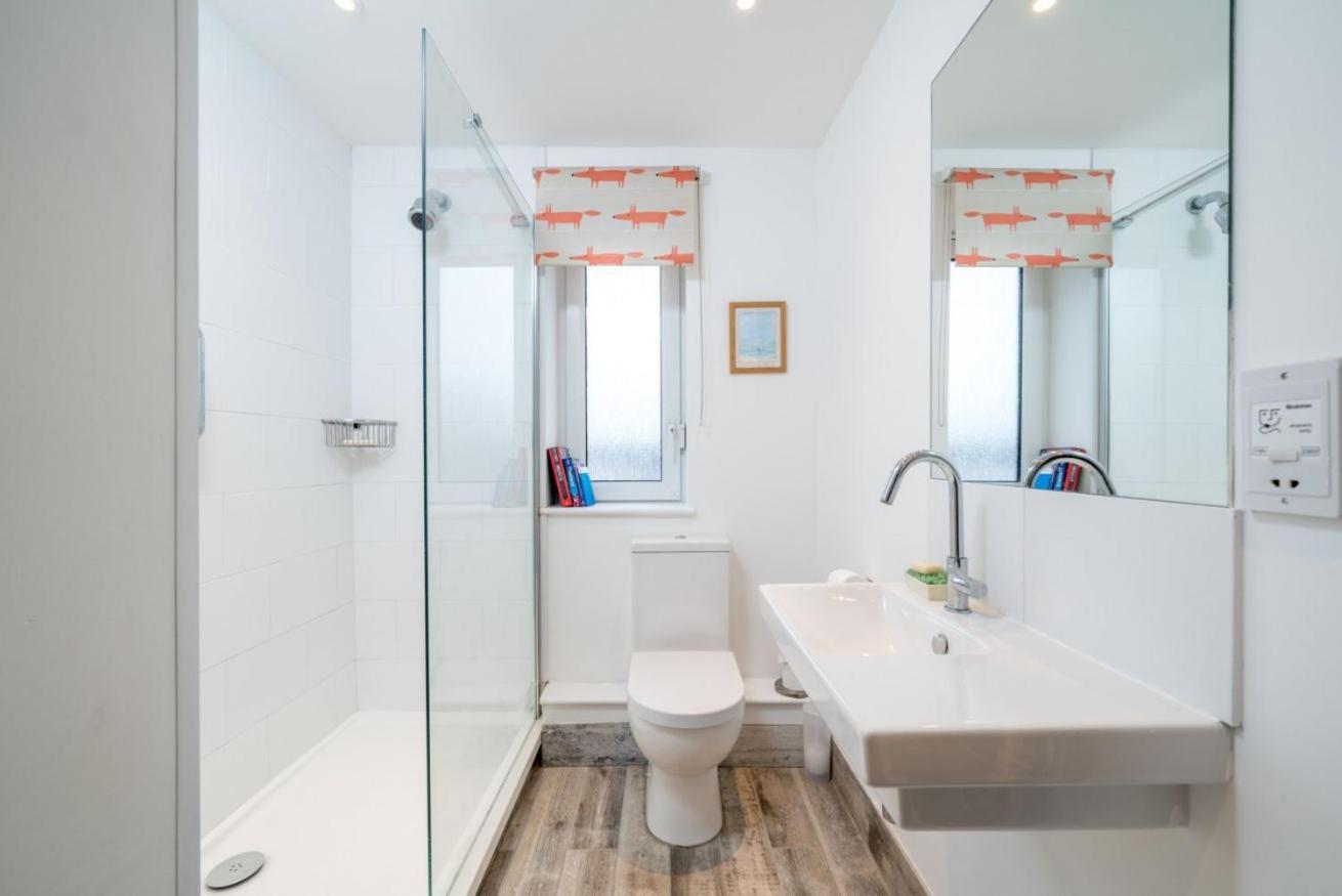 Stylish Flat Between London Bridge & Tower Bridge Exterior photo