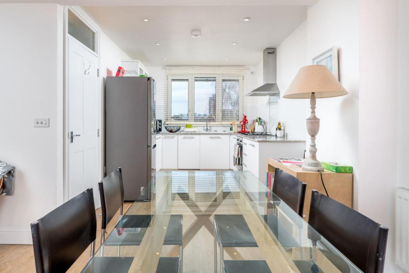 Stylish Flat Between London Bridge & Tower Bridge Exterior photo